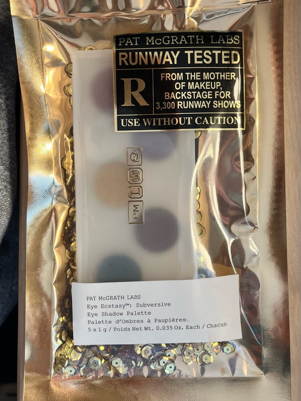 Pat McGrath Eye Ecstasy Palette — Blue, Gold, Burgundy, Plum, Red - Picture 3 of 10